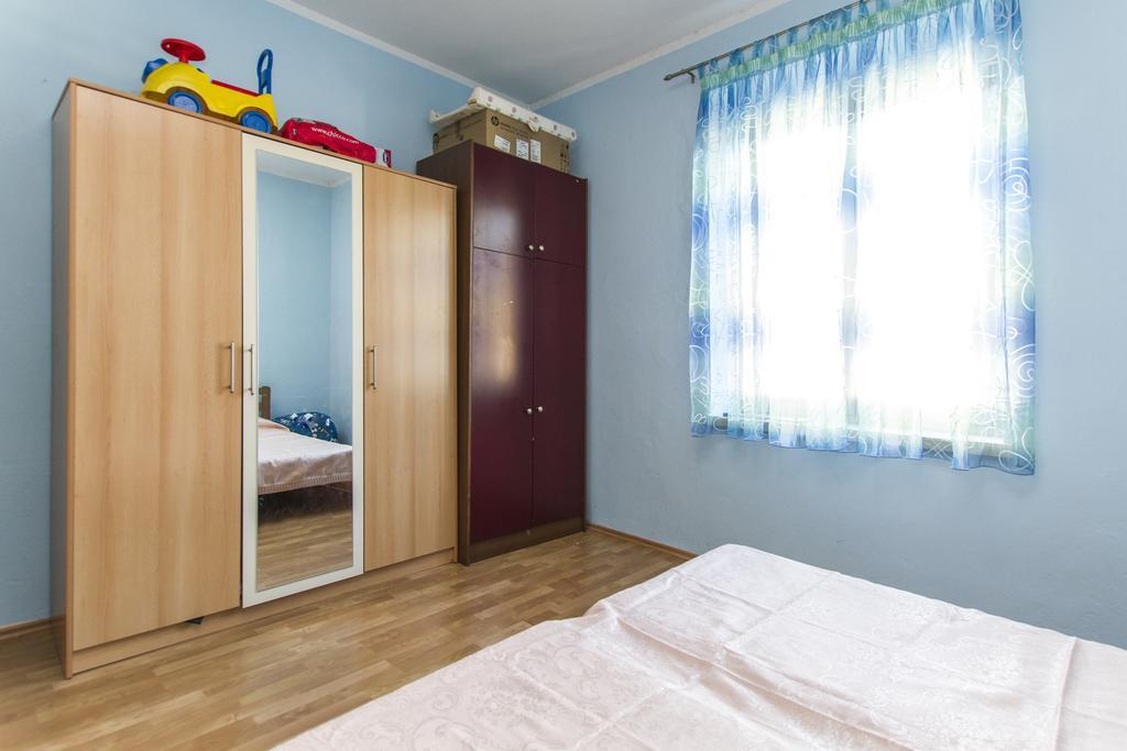 Apartment Amber Koromačno Cameră foto